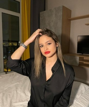 Я креативная, нежная и опытная индивидуалка 🌸😉 Я люблю создавать незабываемые моменты и приносить радость своими услугами 🌟 Живу в Москве, и здесь я готова предложить тебе самый отличный опыт 💫
Мои услуги включают все, что ты можешь пожелать: незабываемый эскорт, стриптиз, массаж, ролевые игры и многое другое 💋 Я знаю, как доставить удовольствие и умею внимательно слушать и понимать твои желания 💞
Мои клиенты ценят меня за мою индивидуальность, красоту и умение создавать особую атмосферу 🌺✨ Я всегда стараюсь создать комфортную и расслабленную обстановку, чтобы наше свидание было по-настоящему особенным 😍
У меня есть отличные отзывы от довольных клиентов, которые подтверждают мою профессиональность и умение удовлетворять самые разнообразные вкусы и фантазии 💌 Я горжусь своим опытом и стараюсь сделать каждое свидание незабываемым и особенным 💫
Ознакомься с моими фото, чтобы увидеть красоту и сексуальность, которые живут во мне 📸💋 Жду встречи с тобой в Москве, чтобы создать вместе незабываемые моменты! 🌟✨ Наденька