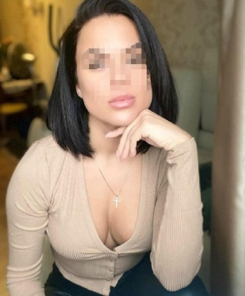 Мои услуги - это настоящий оазис страсти, где ты сможешь отдохнуть от рутины и погрузиться в мир наслаждения.
🔥 Мои возможности безграничны! Я способна разбудить самые скрытые фантазии и исполнить их с тобой. Откройся новым ощущениям в моих нежных объятиях.
💕 Мои отзывы говорят сами за себя - я доставляю настоящее удовольствие и оставляю своих клиентов довольными и счастливыми. Приходи и убедись в этом сам!
📷 Фото, которые ты видишь, полностью соответствуют действительности. Мои аппетитные формы и сексуальное обаяние не оставят тебя равнодушным.
✨ Живу в самом сердце Москвы и готова встретиться с тобой в уютной обстановке моей квартиры. Дарю только положительные эмоции и незабываемые впечатления. Жду тебя, милый! 🌹 Олеся